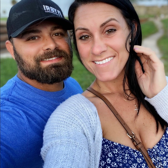 Krissy ❤️ - Picture 6 of 10